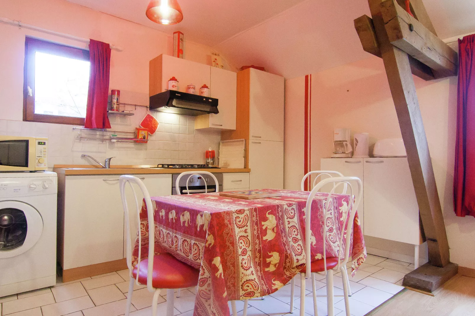 Les Coquelicots-Kitchen