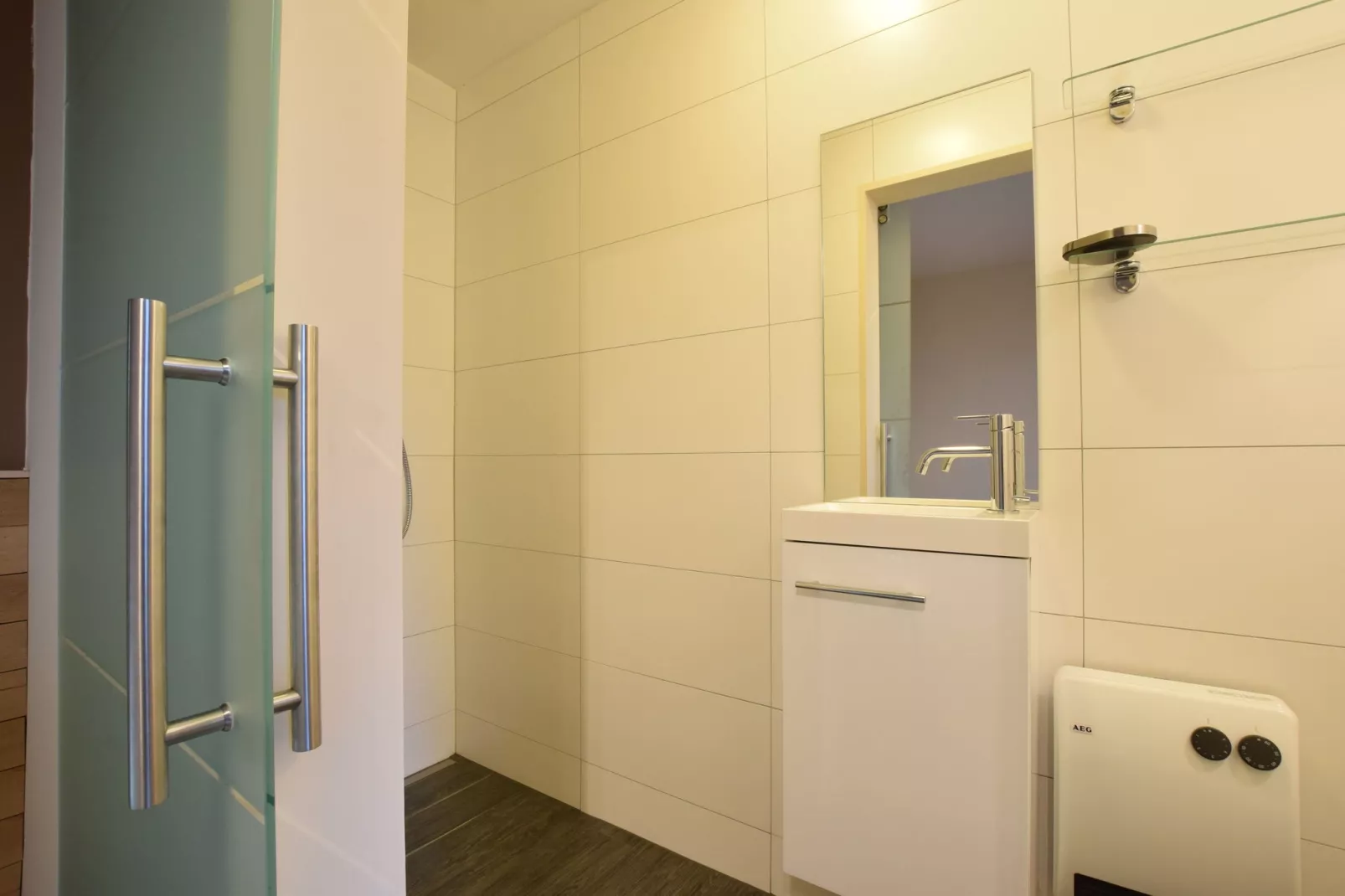 Manoir Cardon-Bathroom