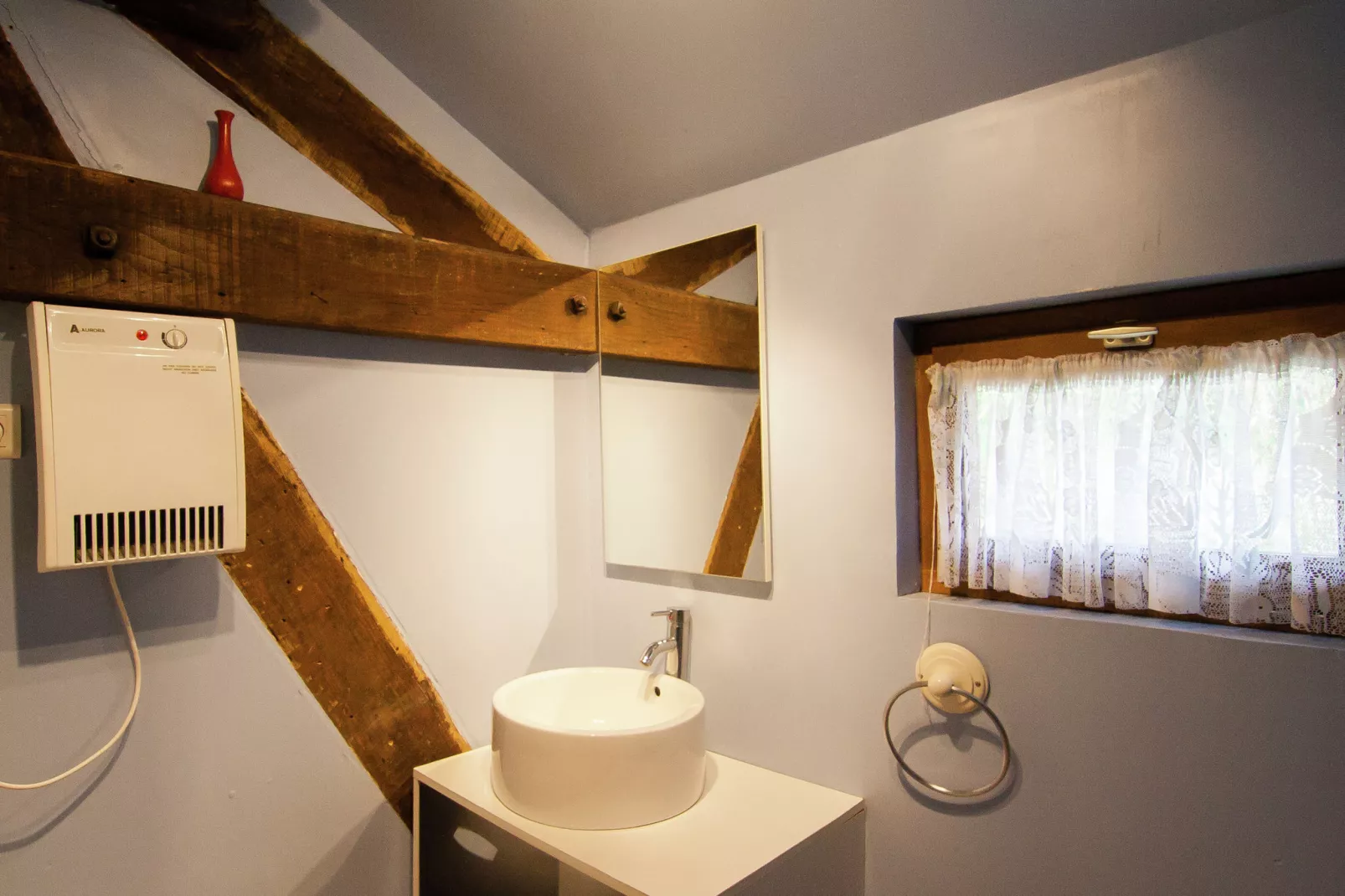 Les Coquelicots-Bathroom