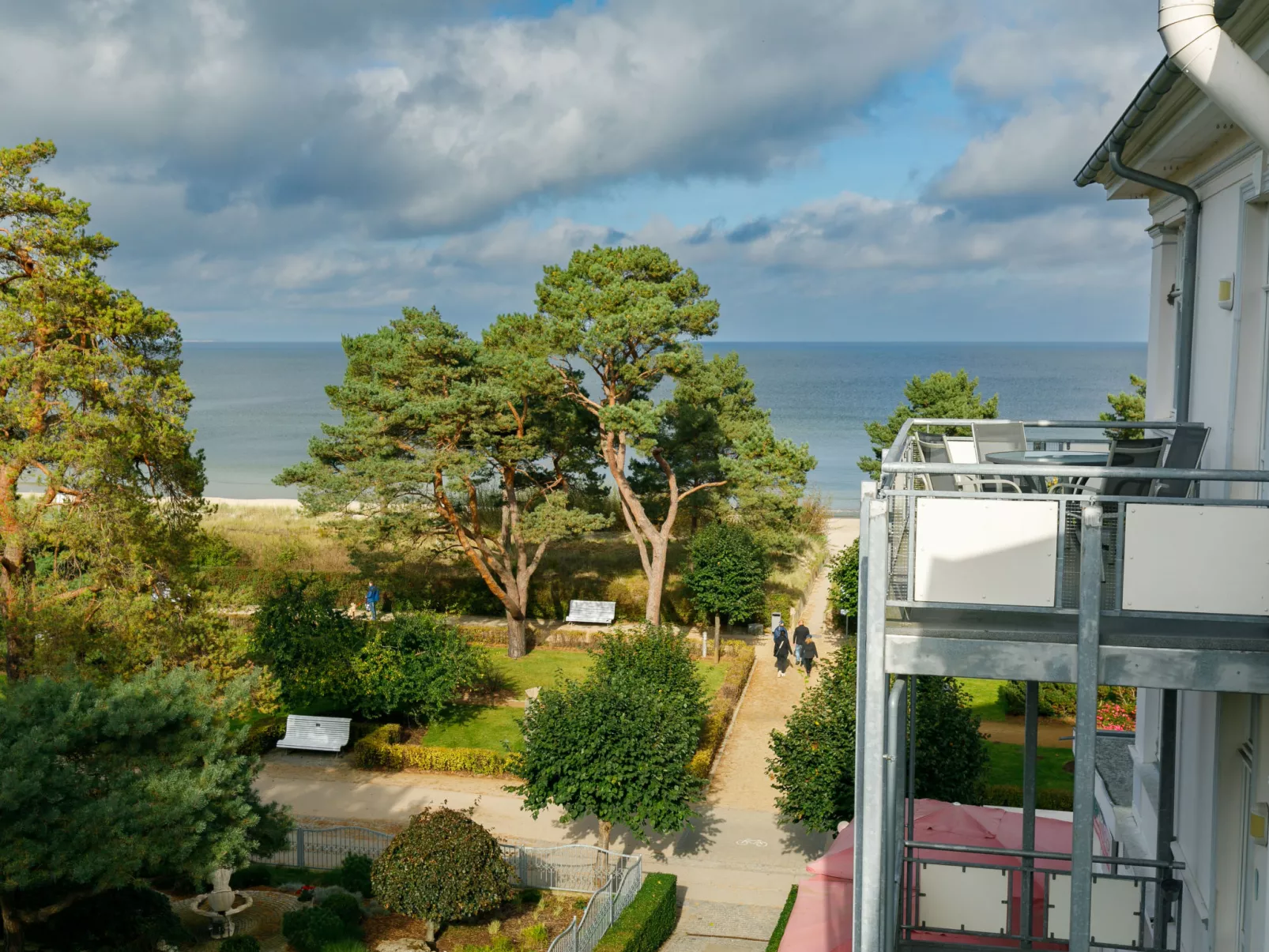 App.17 Zinnowitzer Hof-Outside