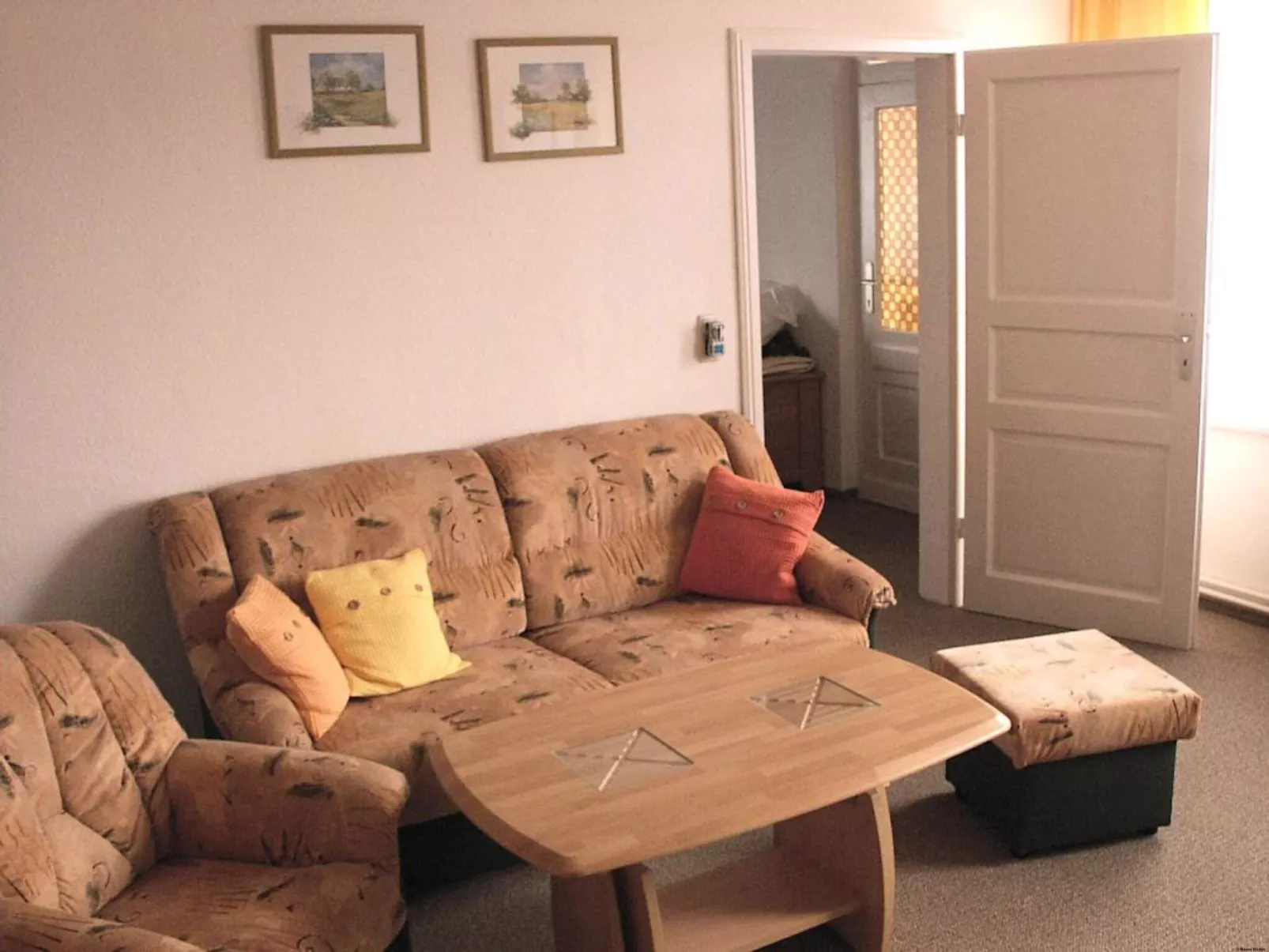 Burgfried (App. 2)-Inside