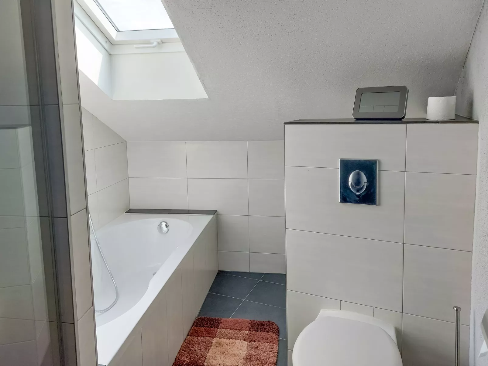See Appartment 29-Dedans