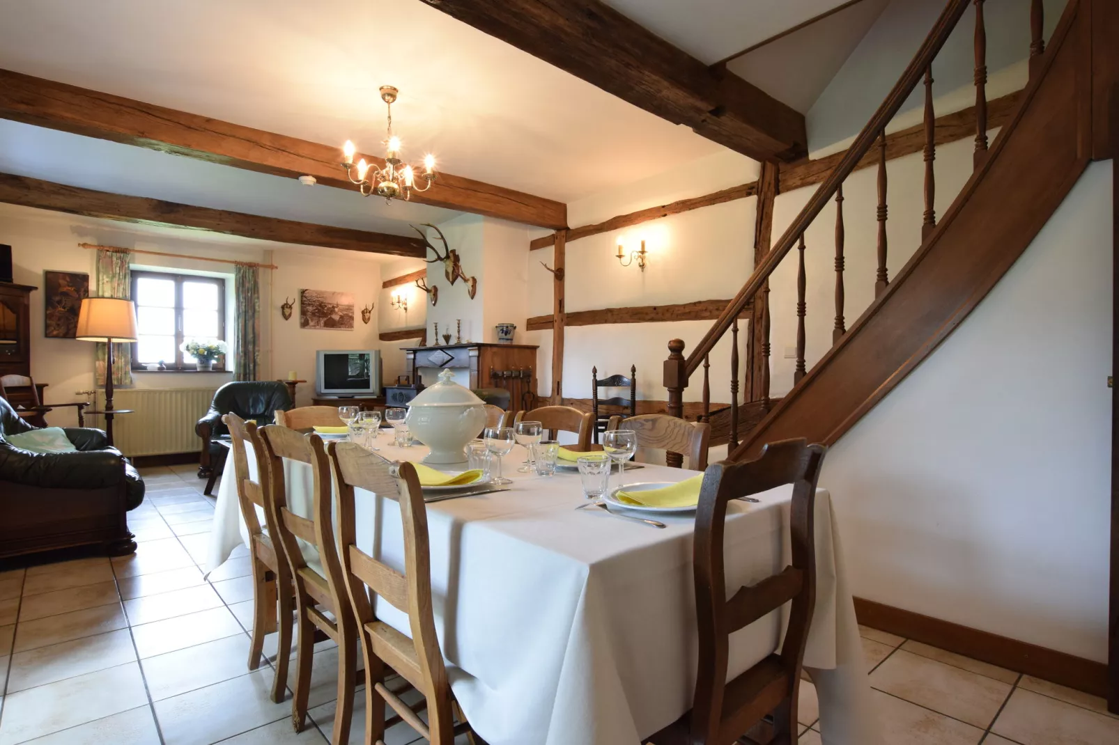 La Maison du Druide-Dining room