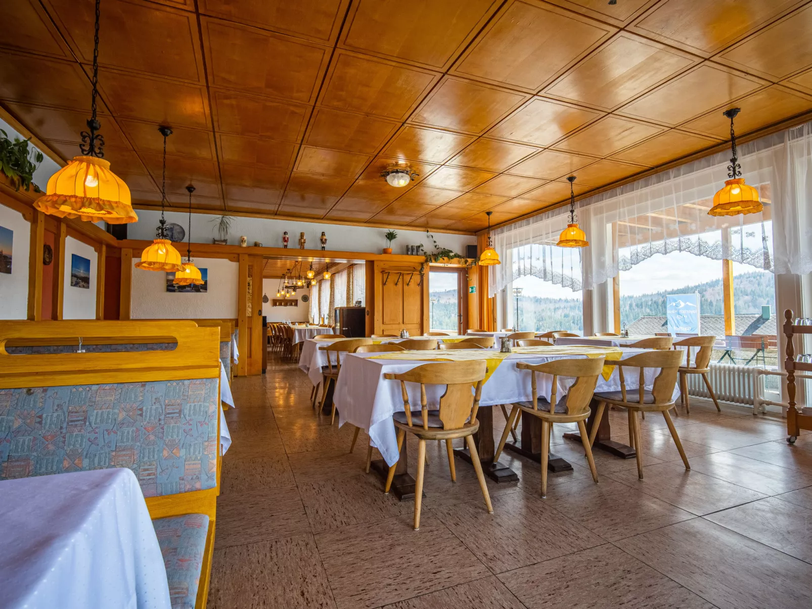 Bayerisch Häusl-Inside