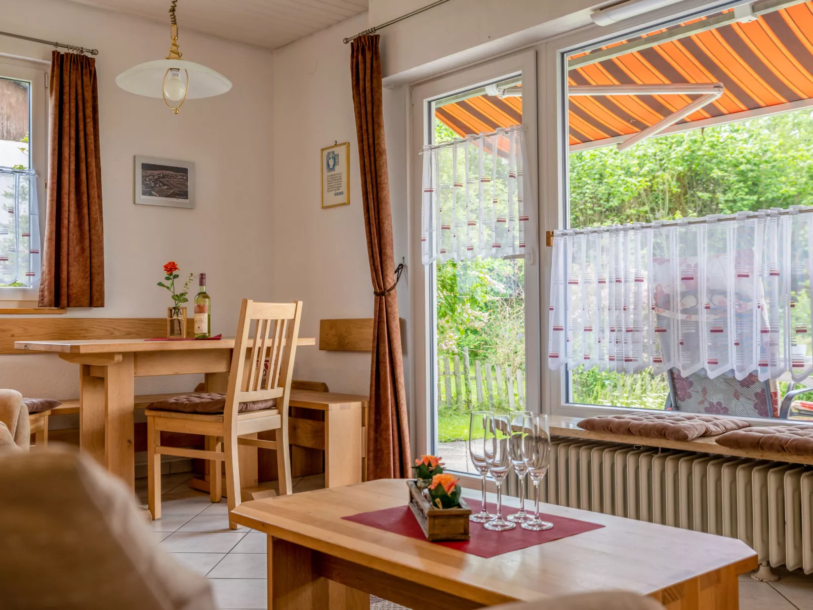Schöne Aussicht-Inside