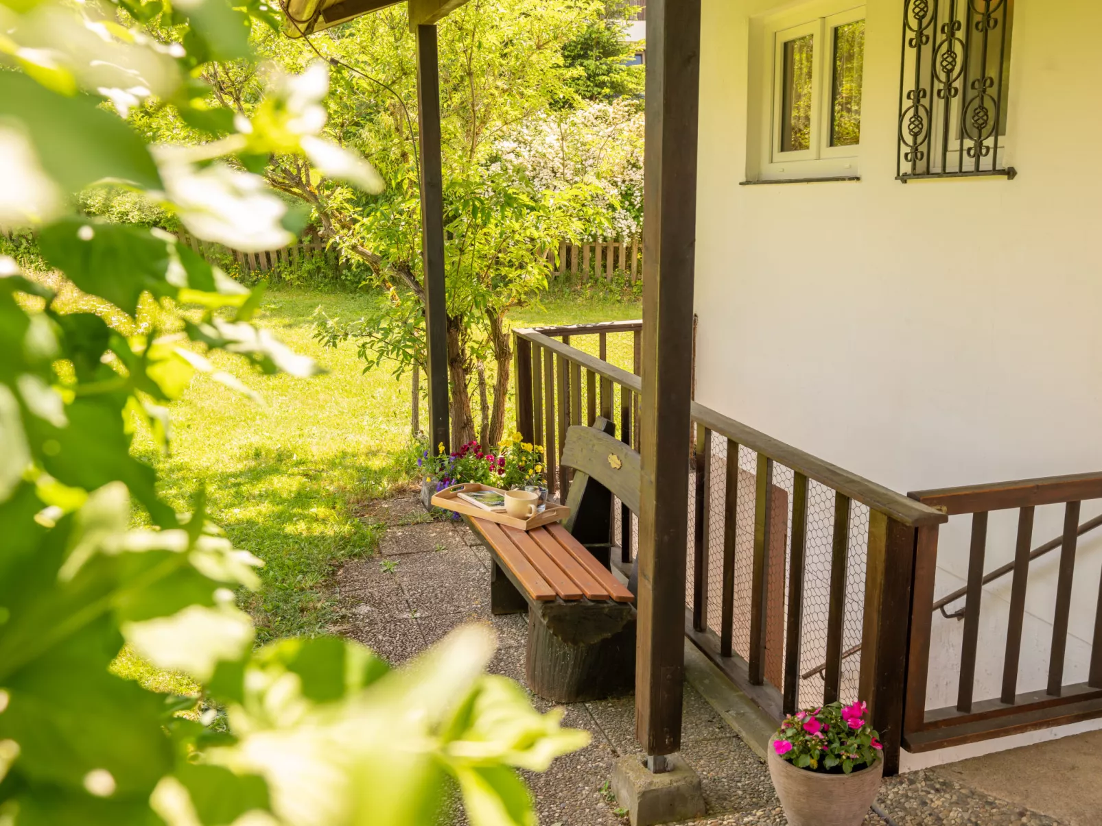 Schöne Aussicht-Outside