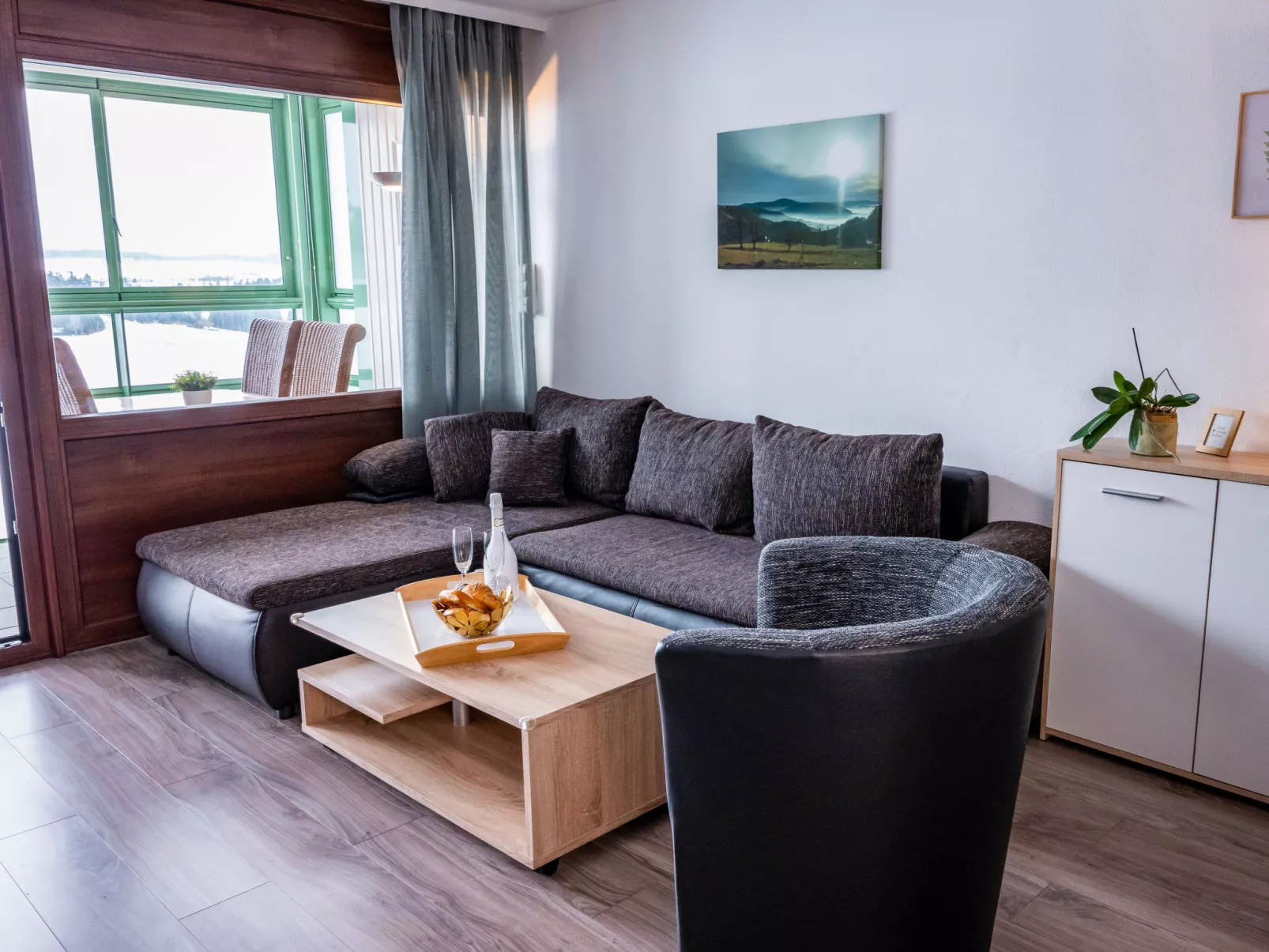 Wald und Wiese (B 94)-Inside