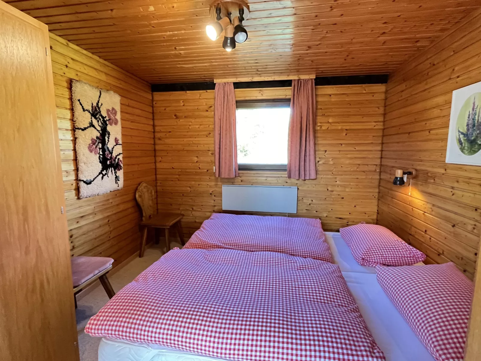 Rechbergblick (BEU302)-Inside