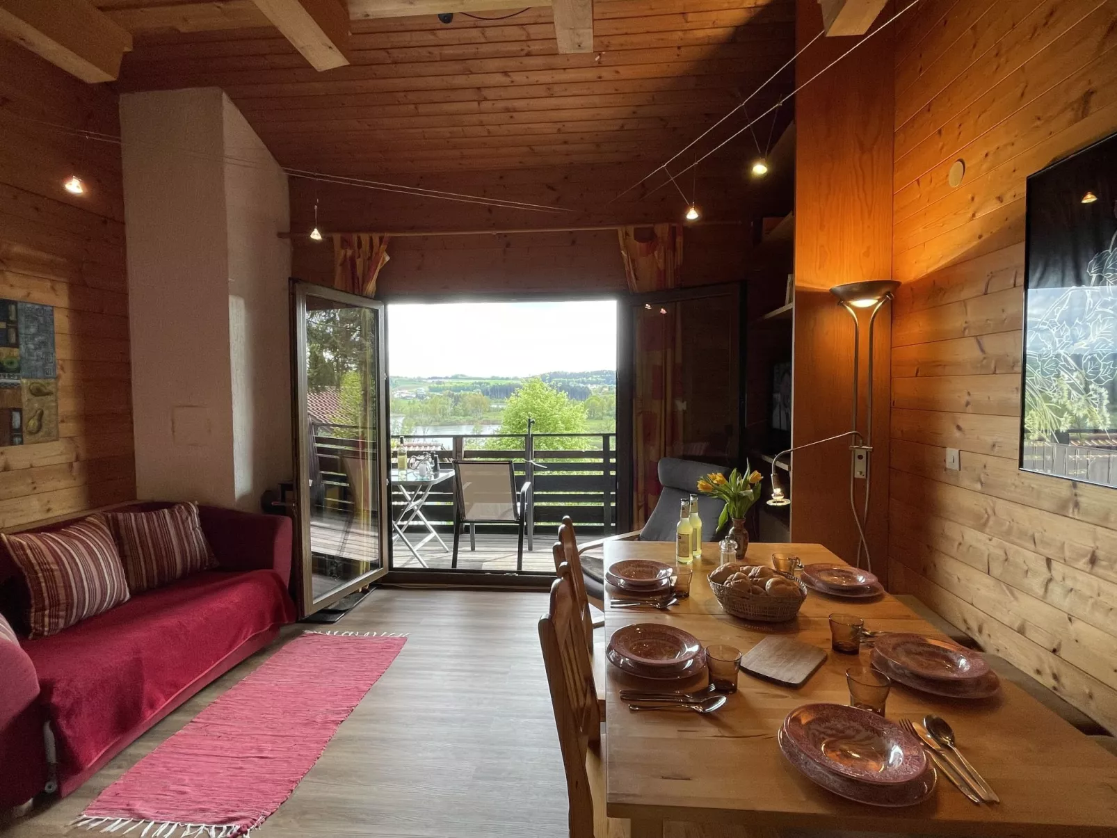 Alpenblick-Inside