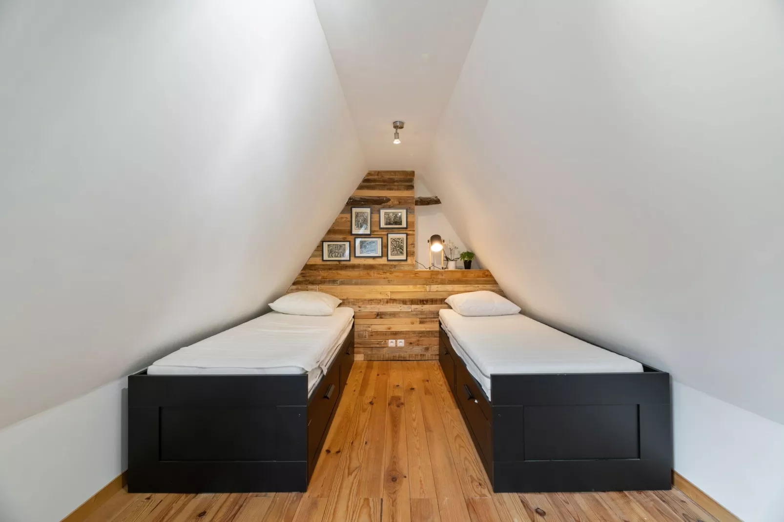 Le Moustier-Chambre