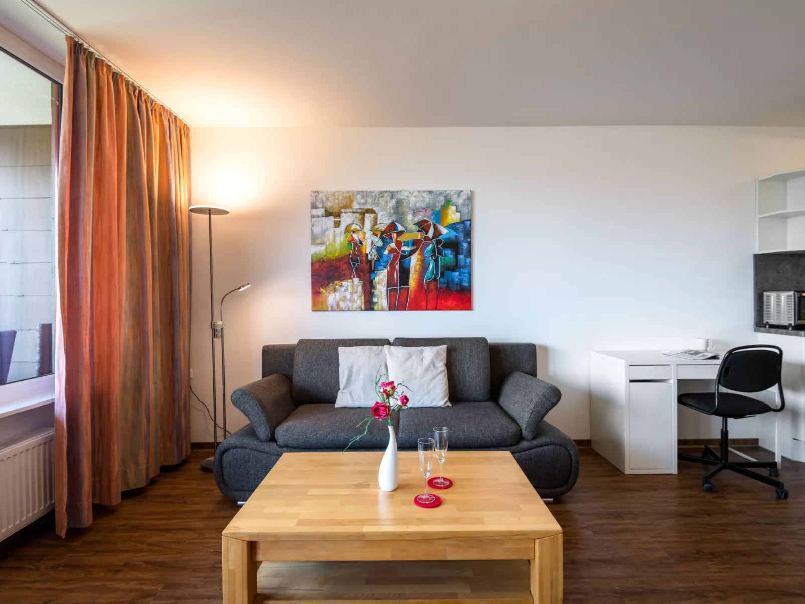 Sonnenblick (B905)-Inside