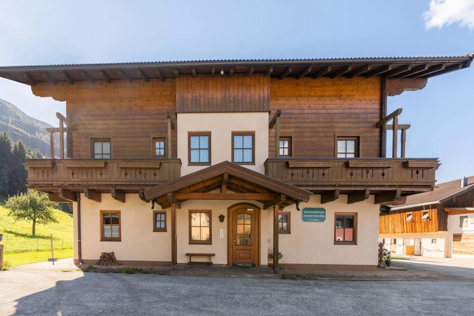 Apartment "Grasberge" - Apartment 4 - Balkon Nord-Exterior summer