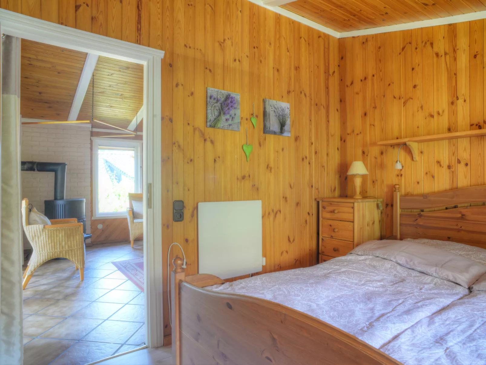 Zedernhütte-Inside