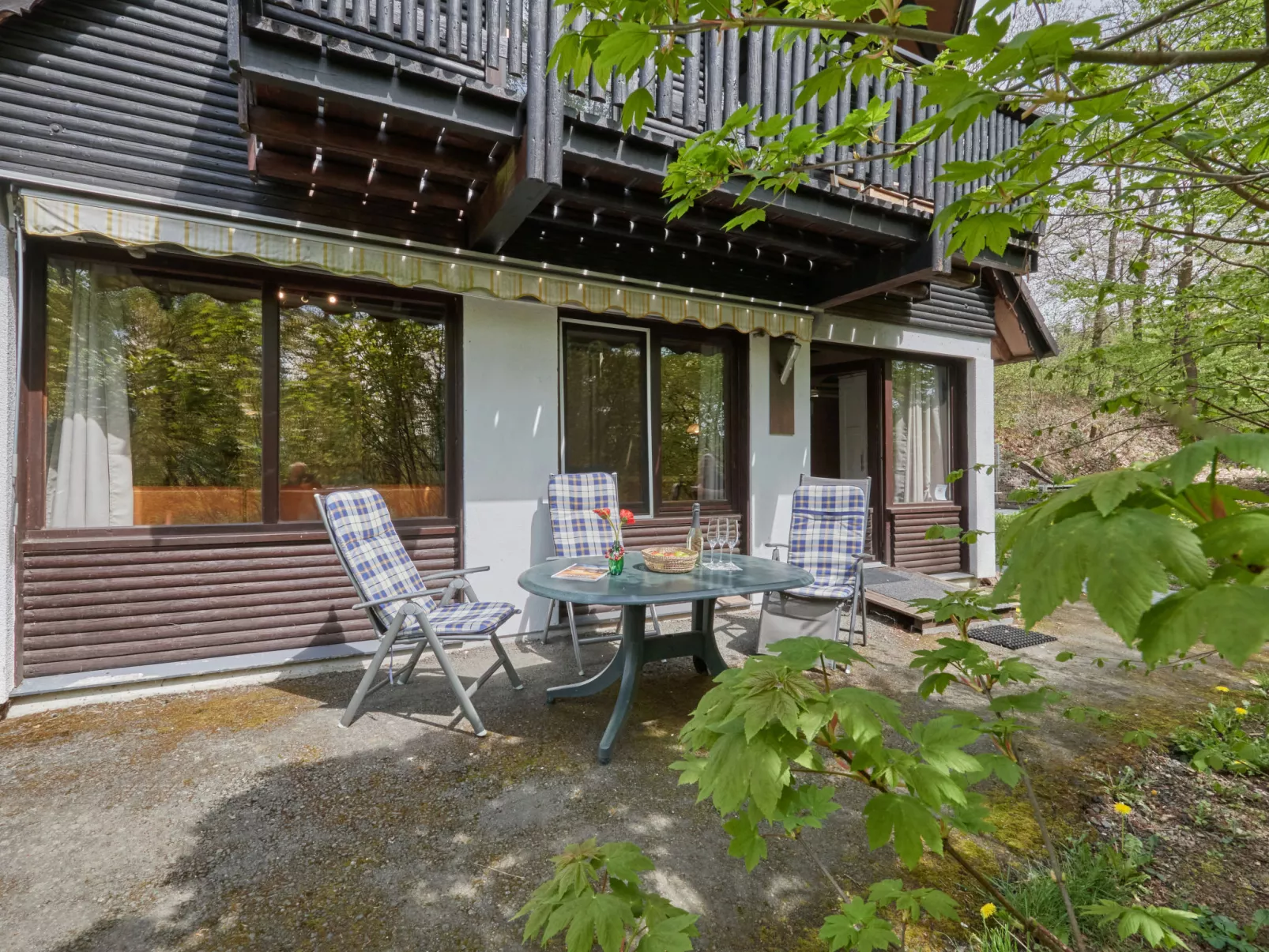Tischlein, deck dich-Outside