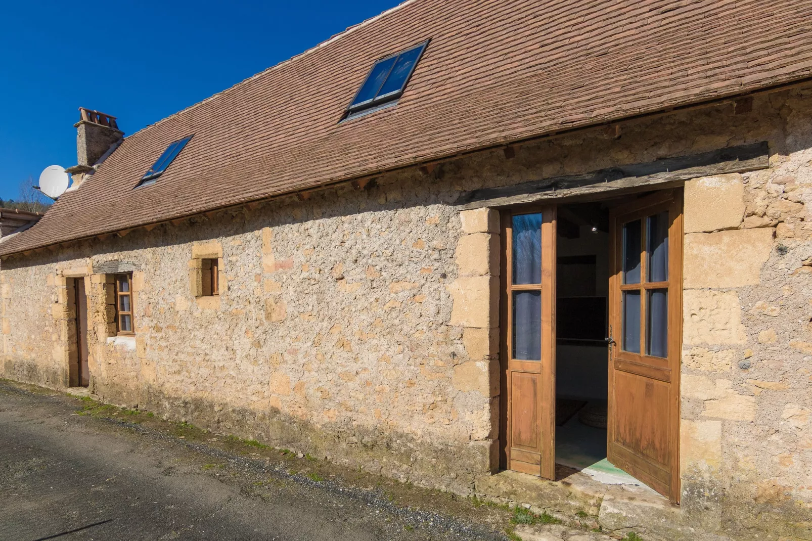 Le Moustier-Extérieur été