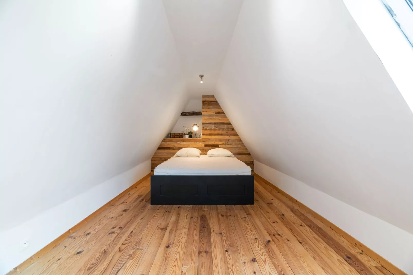 Le Moustier-Chambre