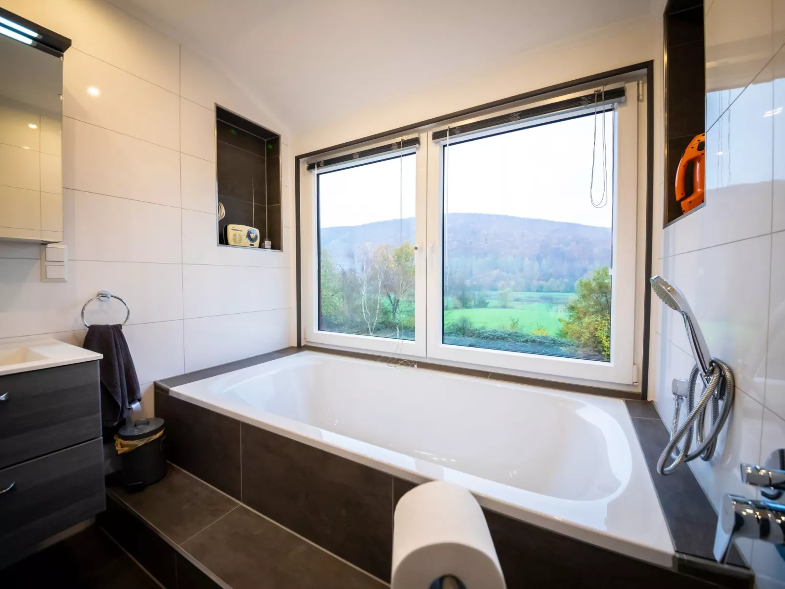 Haus am Fluss-Inside