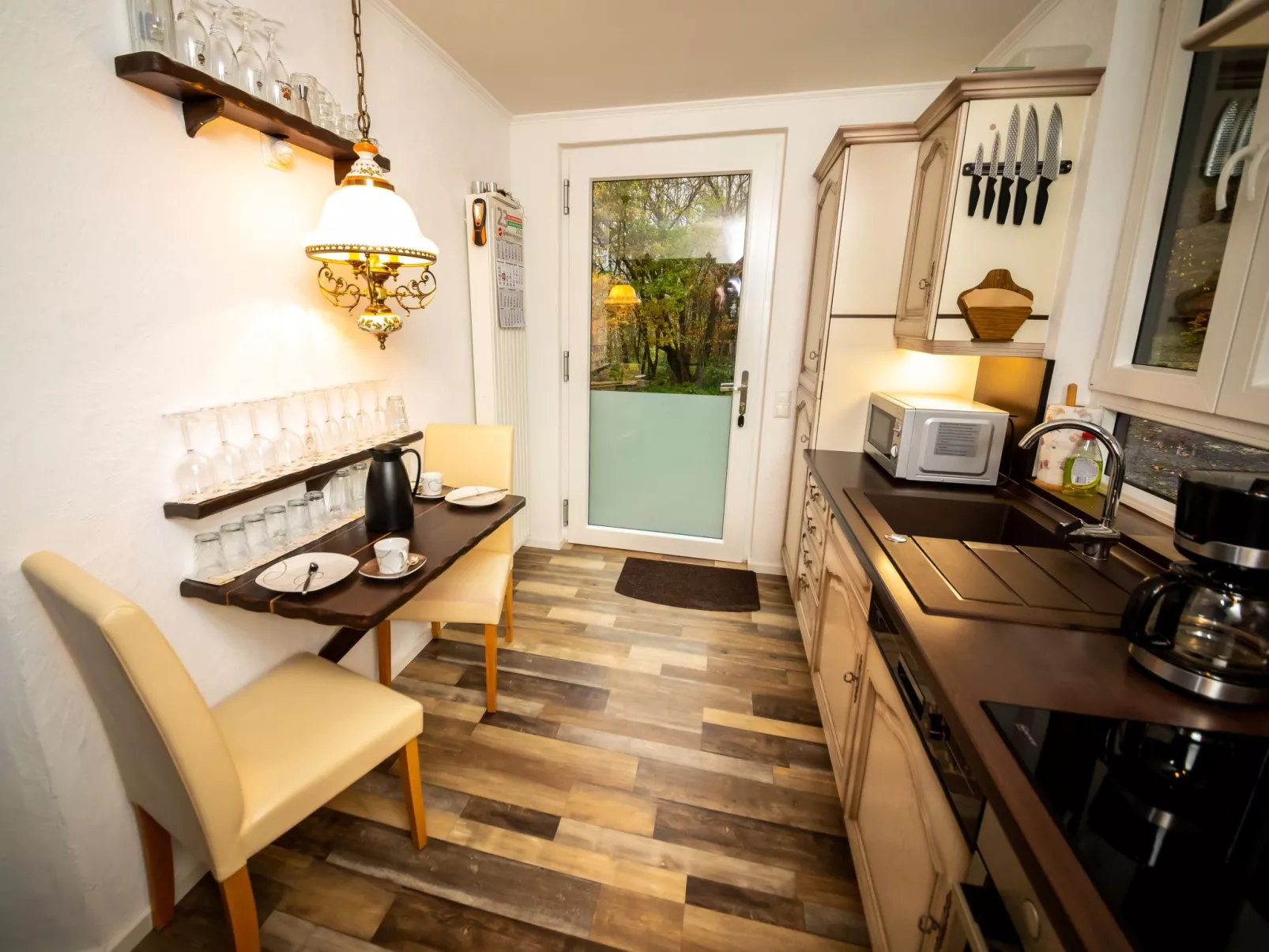 Haus am Fluss-Inside