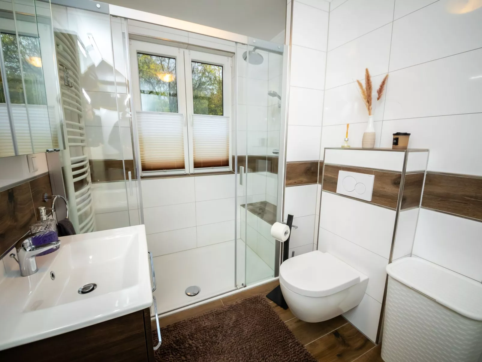 Haus am Fluss-Inside