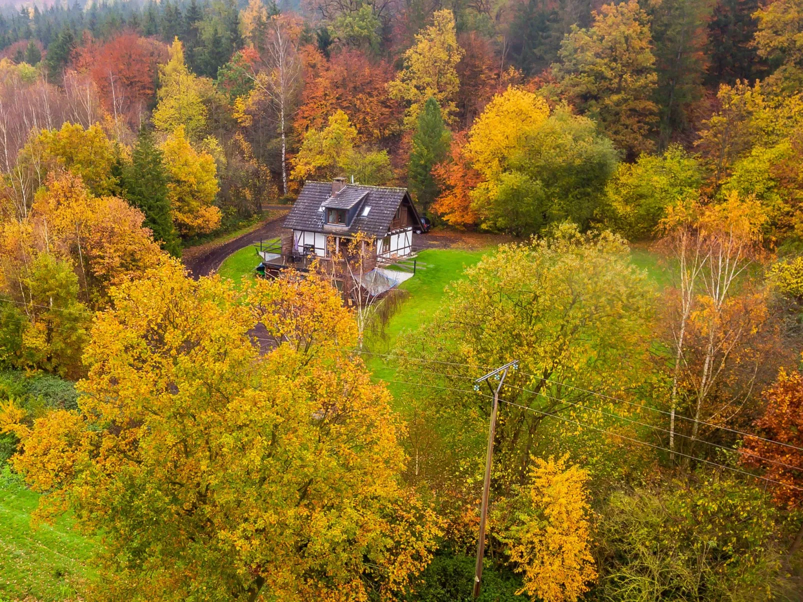 Haus am Fluss-Outside