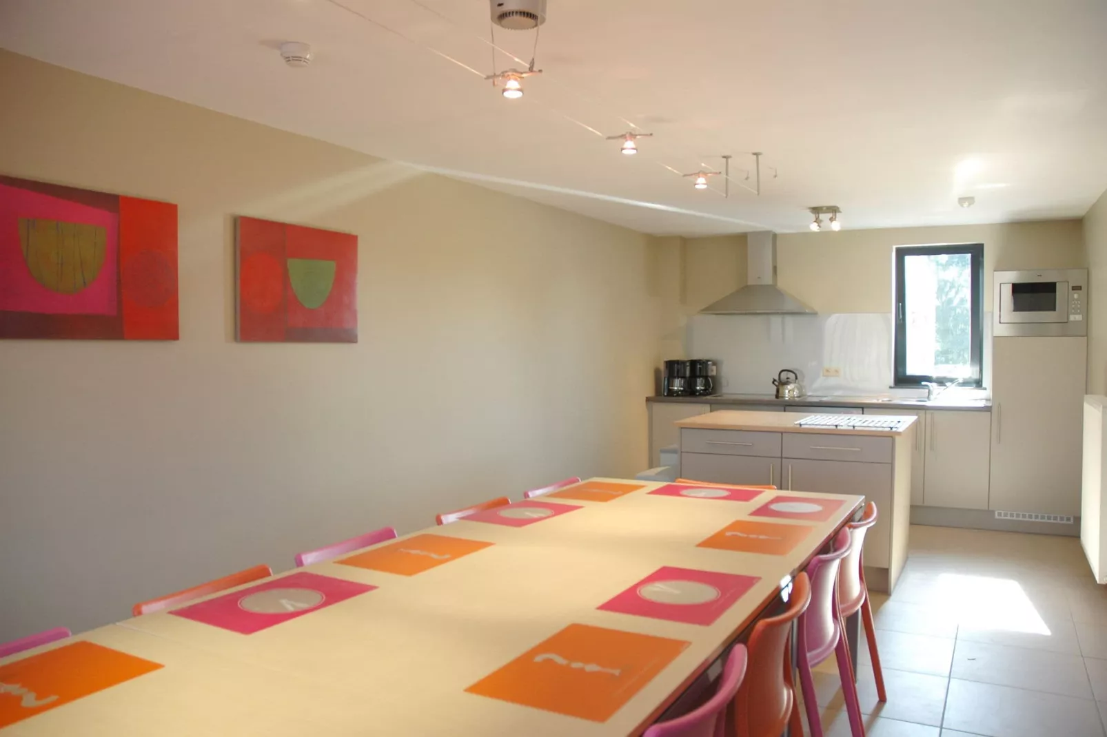Chez Robert-Dining room