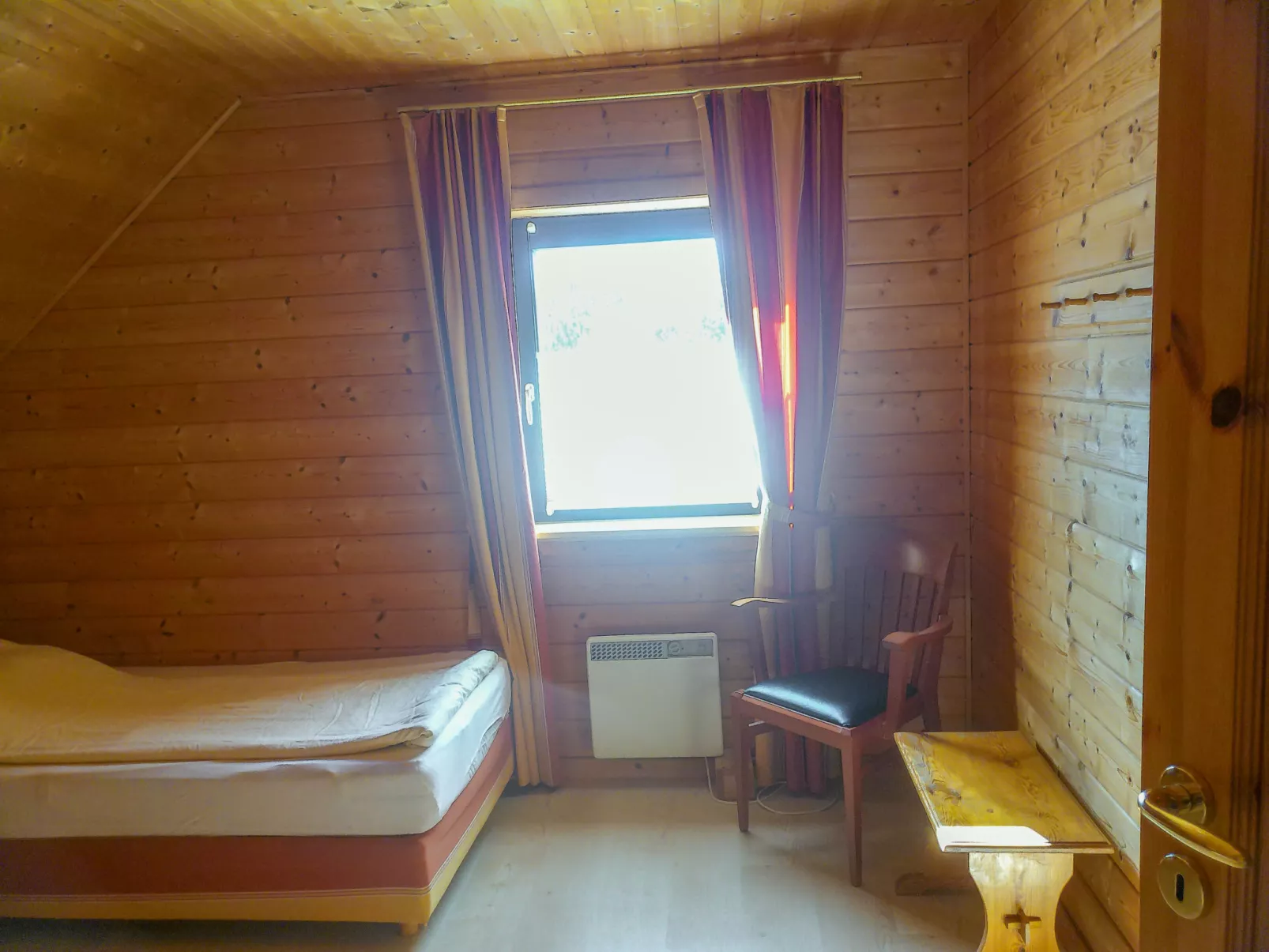 Auerhahn-Inside