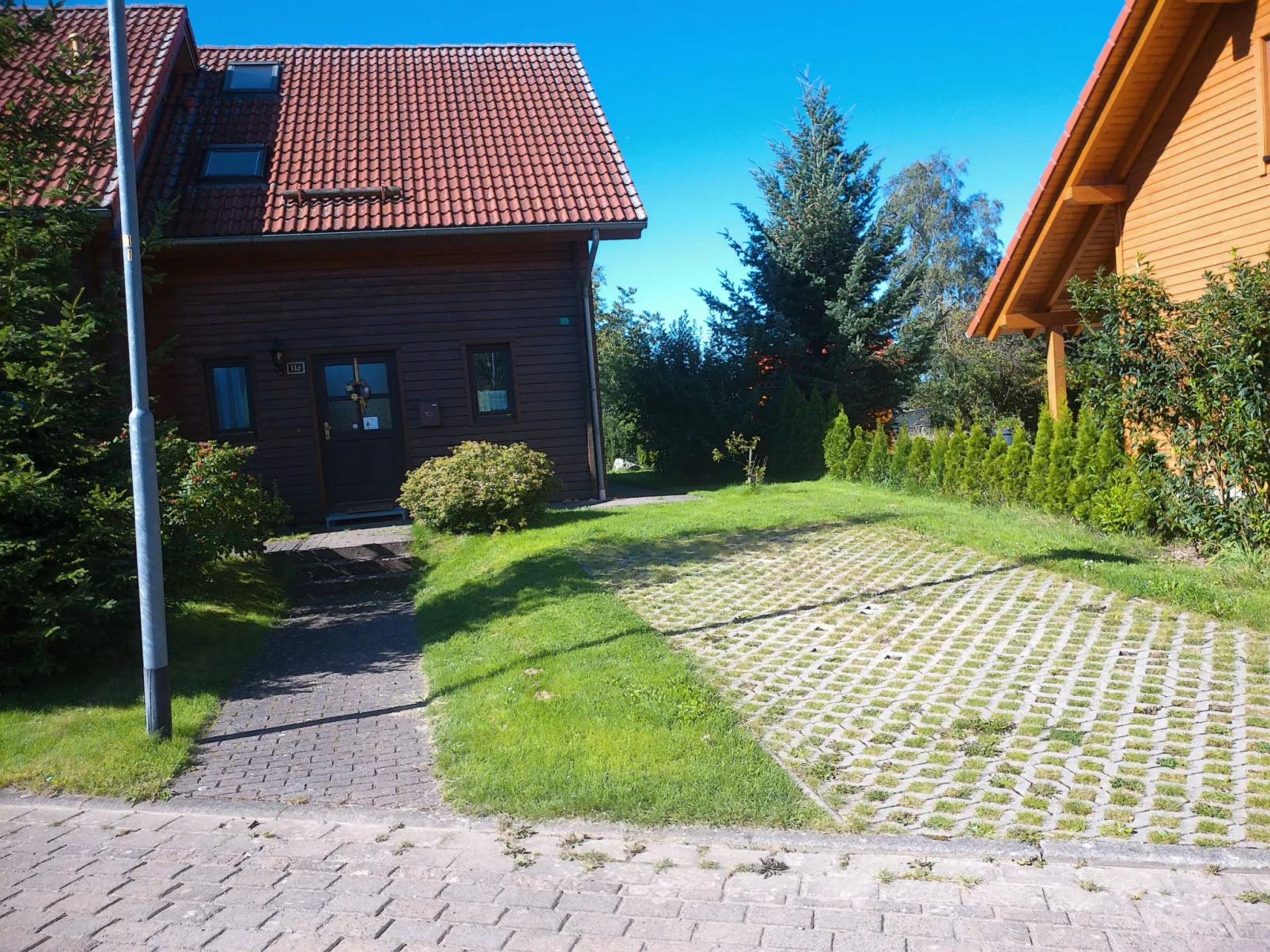 Auerhahn-Outside
