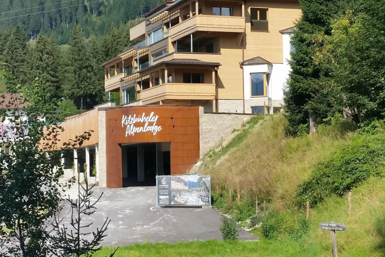 Kitzbüheler Alpenlodge Top A6-Exterior summer