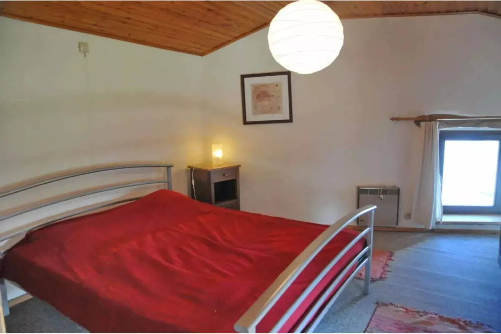 Oneux-Bedroom