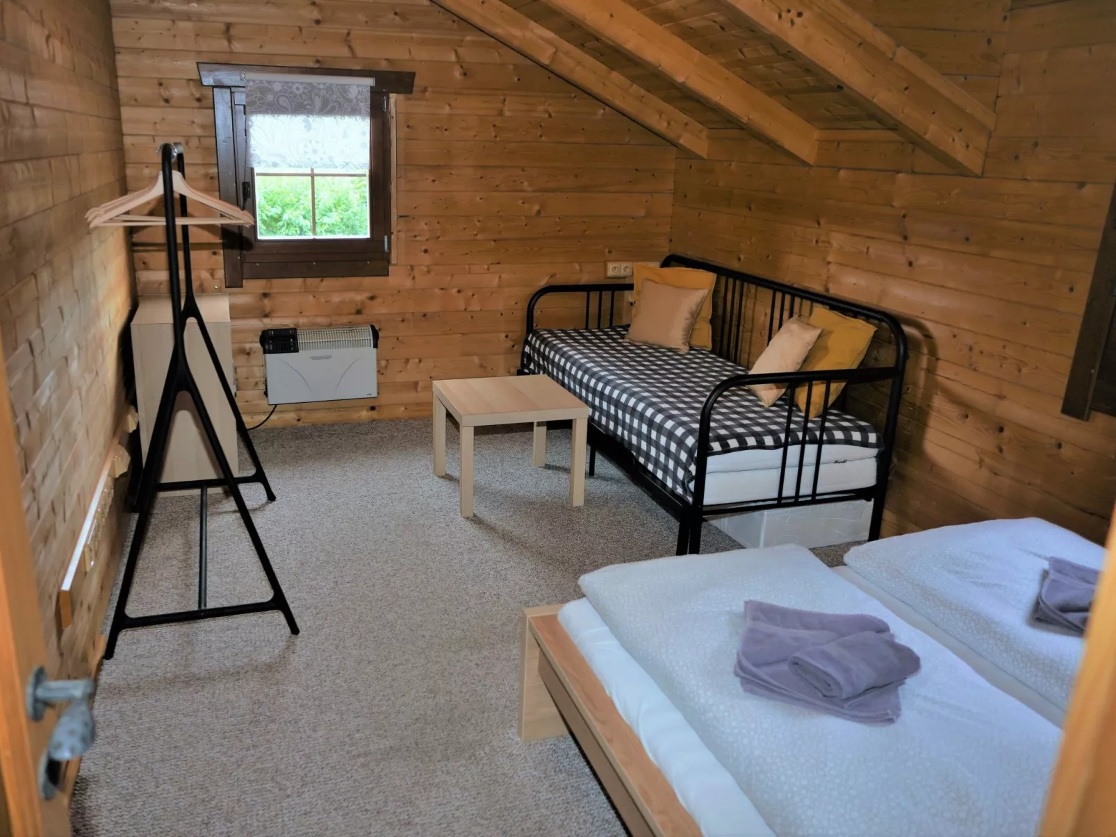 Pod Liščím kopcem 4+4-Inside