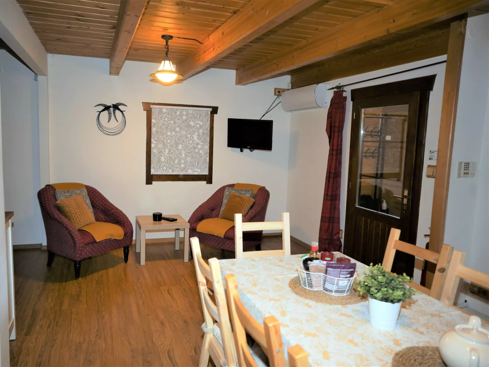 Pod Liščím kopcem 4+4-Inside