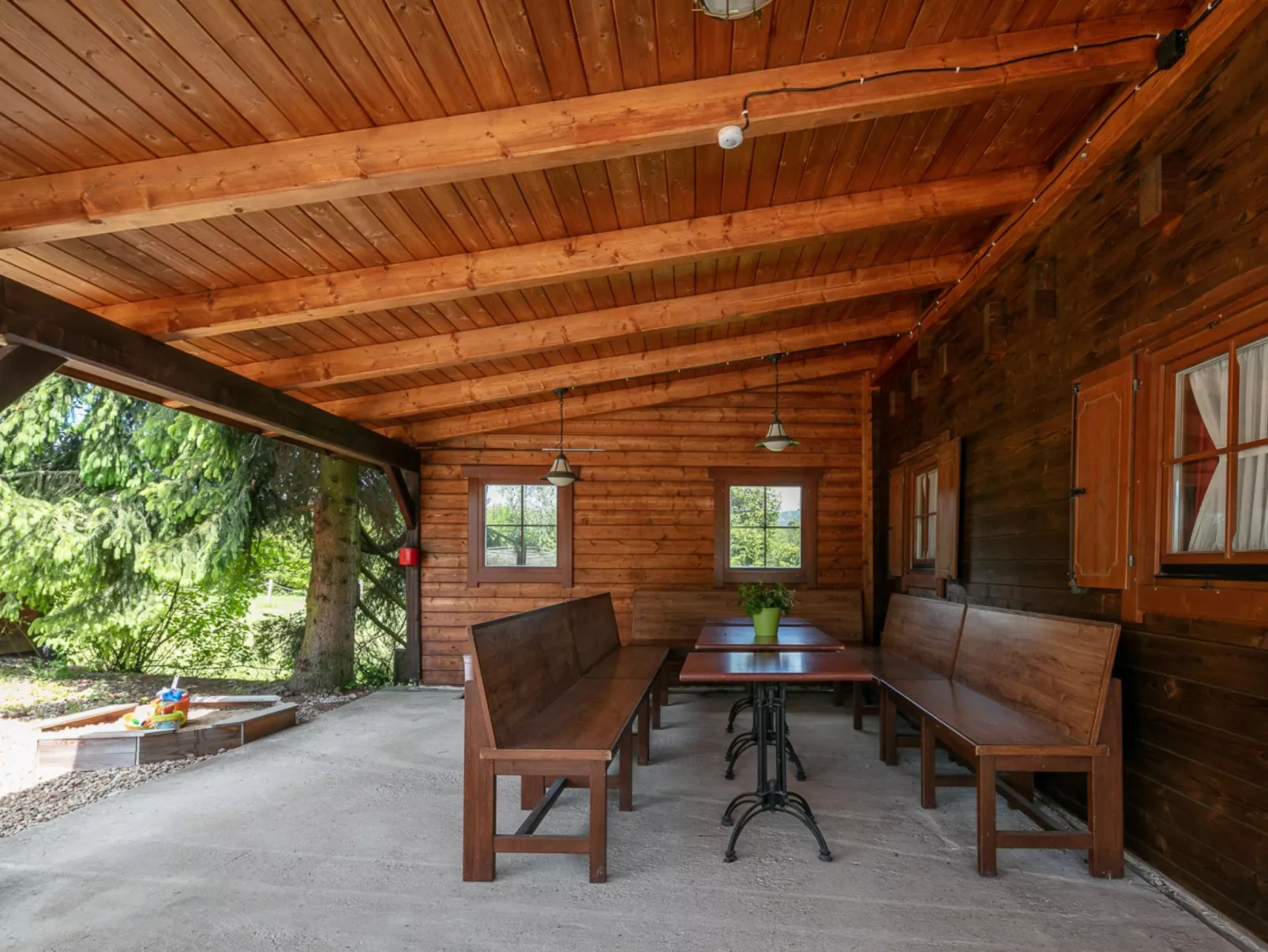 Pod Liščím kopcem 4+4-Outside