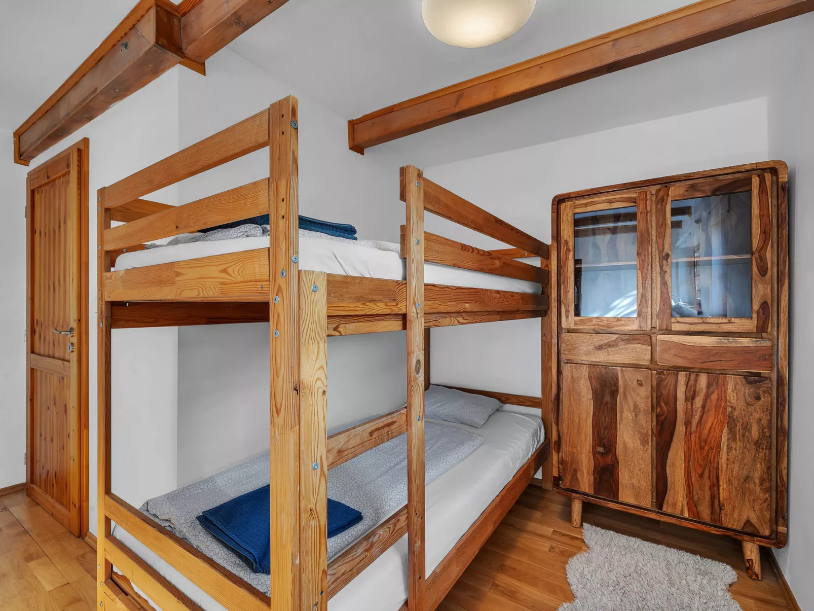 Pod Liščím kopcem 6+4-Inside