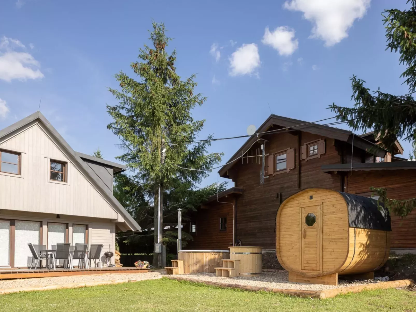 Pod Liščím kopcem 6+4-Outside