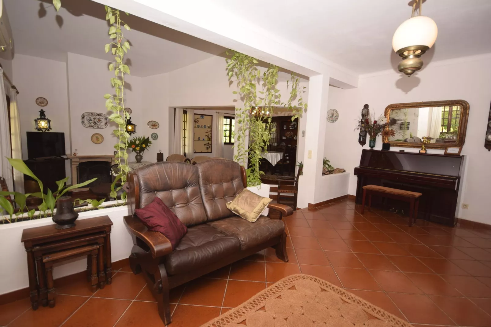 Vivenda Ferreiras-Living room