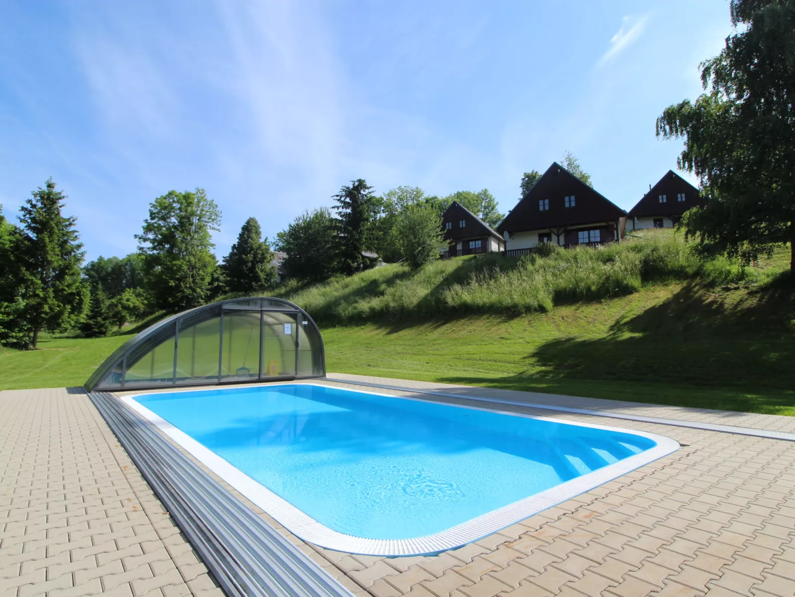 Holiday Hill 30-Draußen