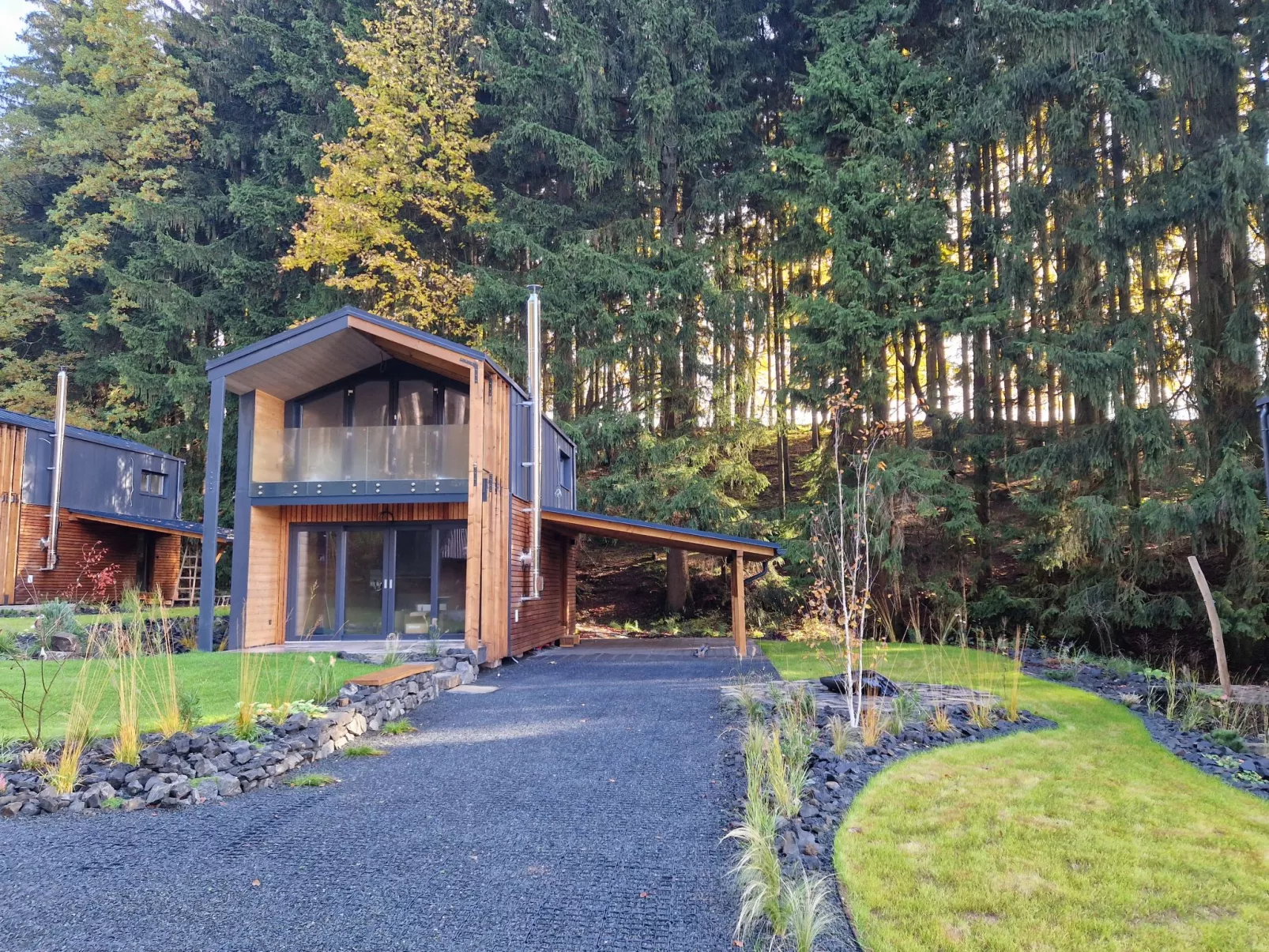 Luxe Timber Lodge & Relaxing Bath”-Outside