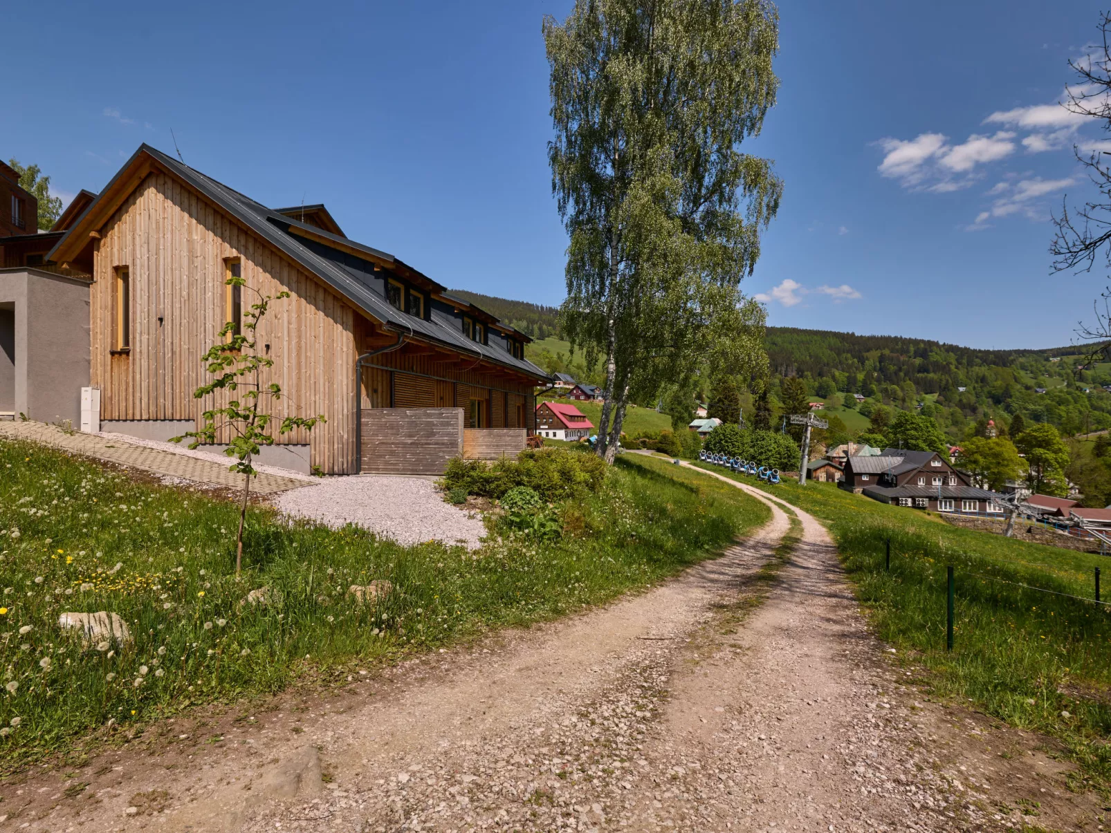 Ski-In Ski-Out Mountain Duplex Portášky3-Outside
