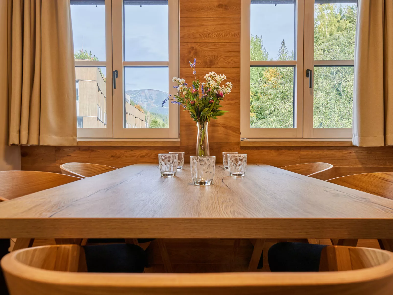Timberline Peak Duplex & Bath-Inside