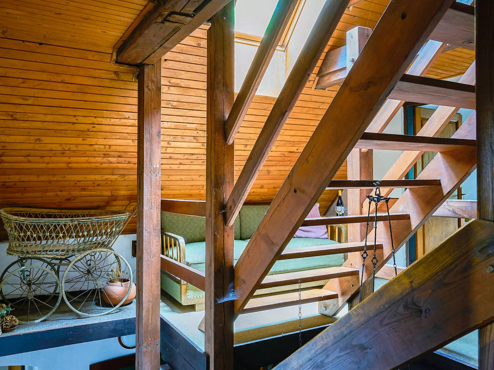 Harrachov 90-Inside