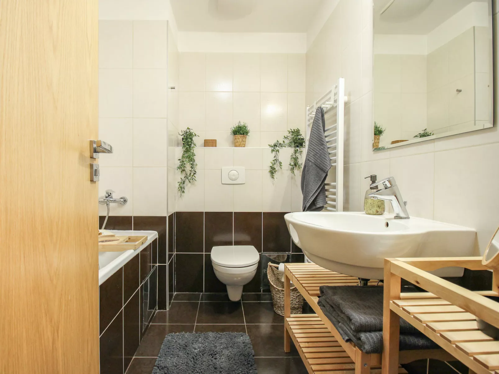 Resident Harrachov B-Inside
