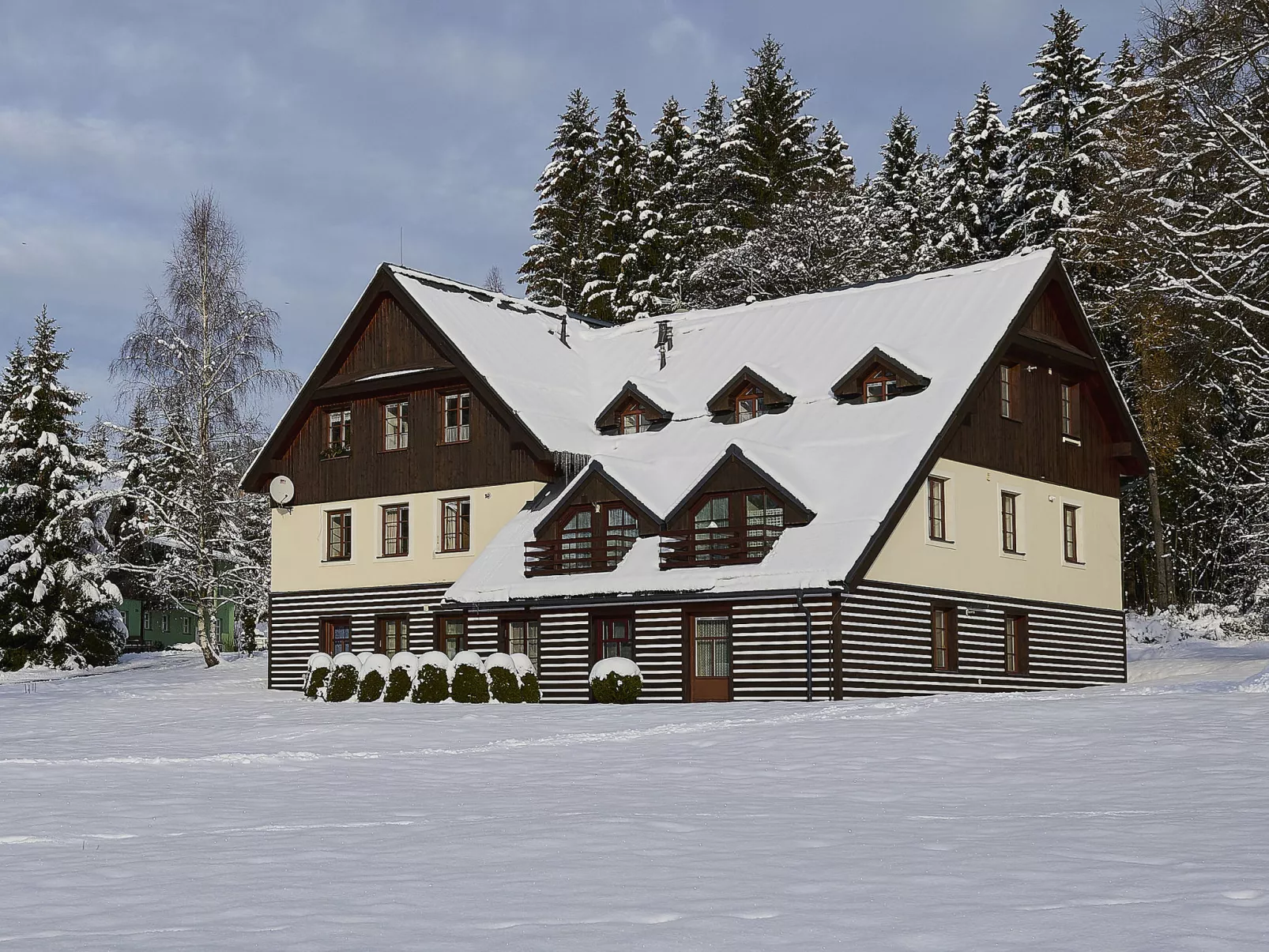 Harrachov 141-Outside