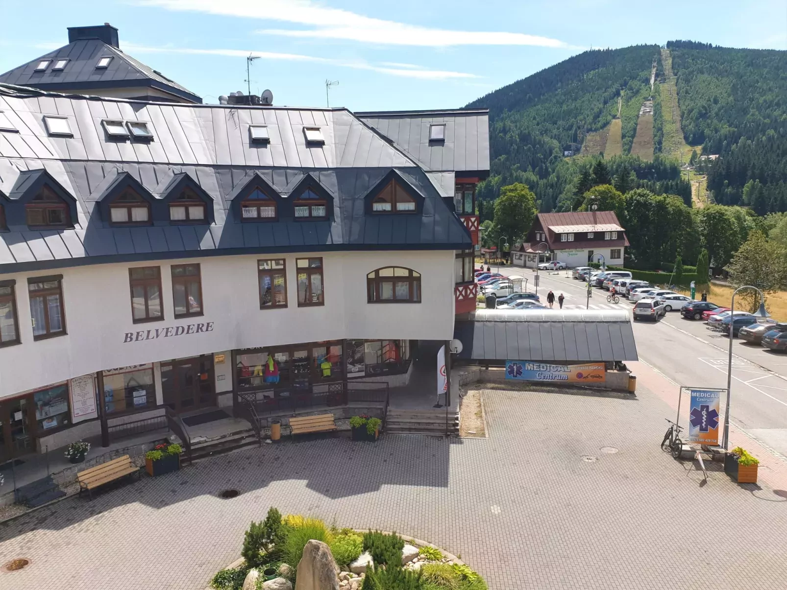 Harrachov 613-Outside