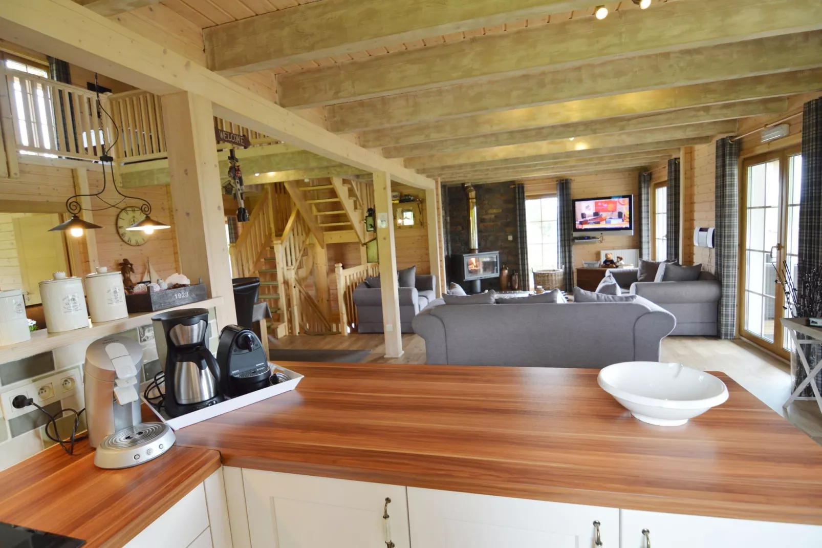 Chalet Du Soleil Grand Luxe-Kitchen