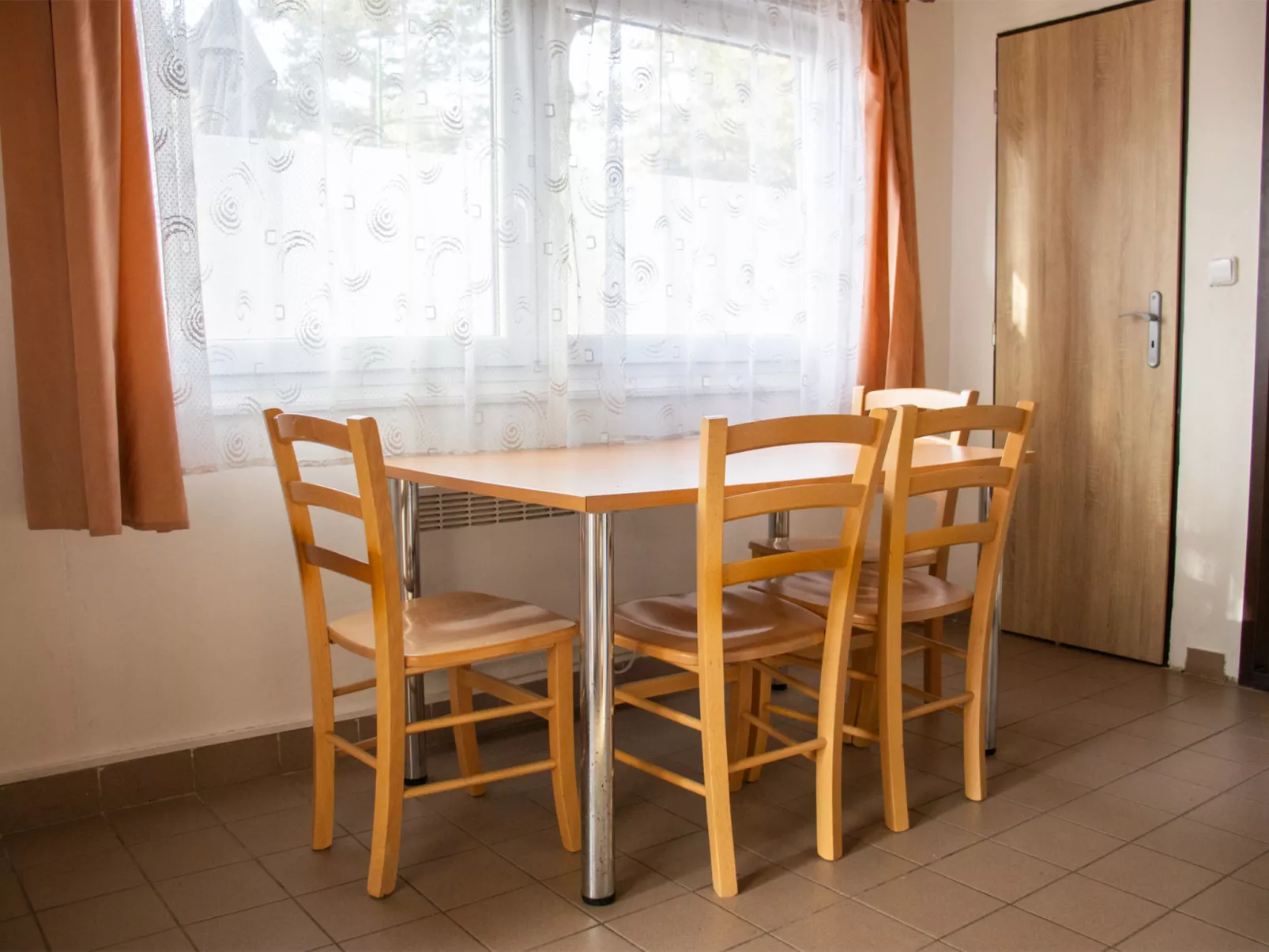 Kemp Stříbrný rybník-Inside