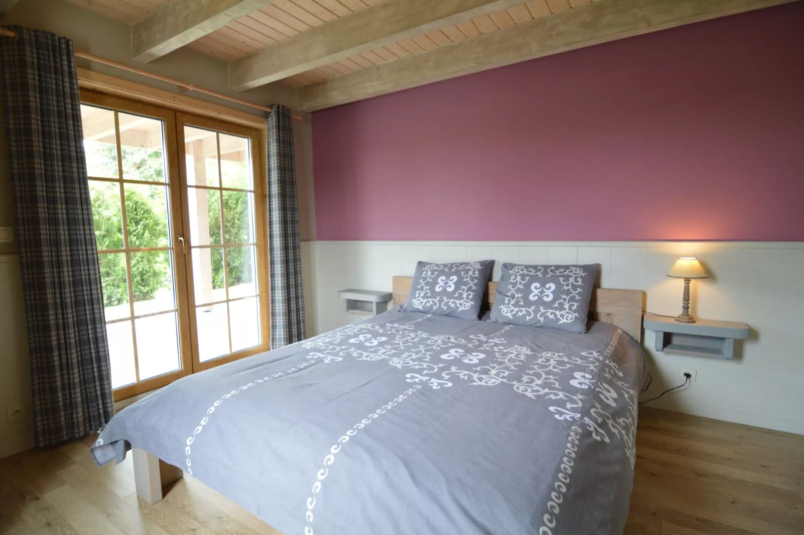 Chalet Du Soleil Grand Luxe-Bedroom