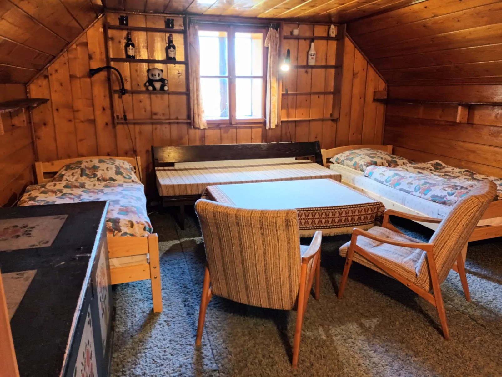 Na Stráži-Inside
