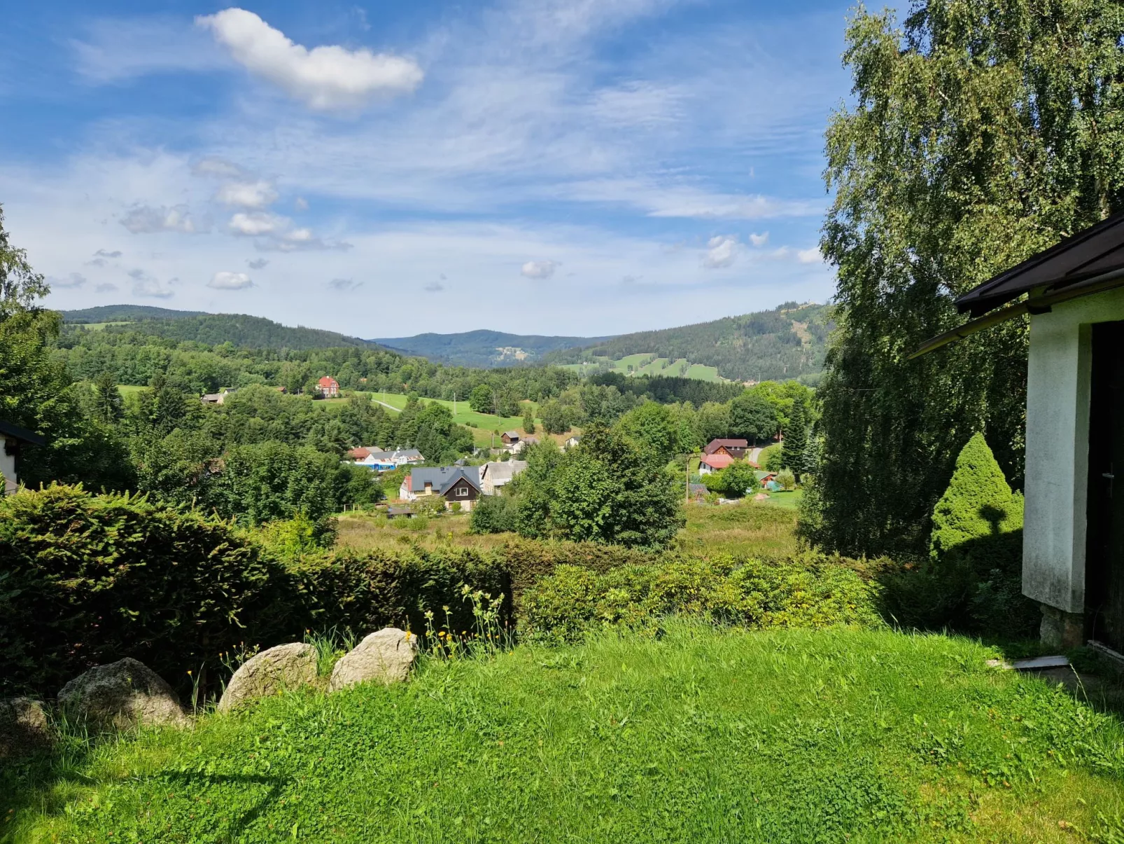 Na Stráži-Outside