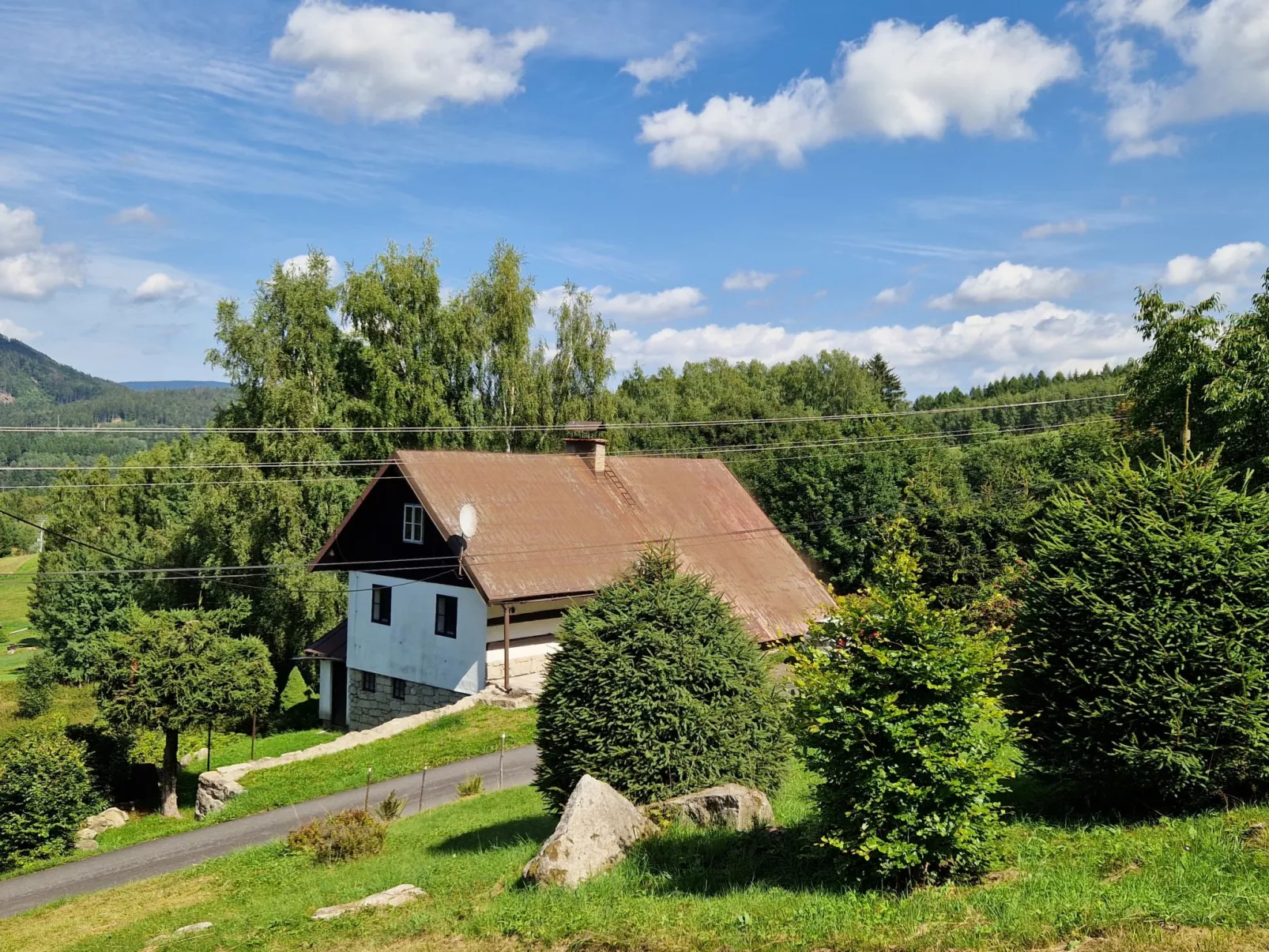 Na Stráži-Outside