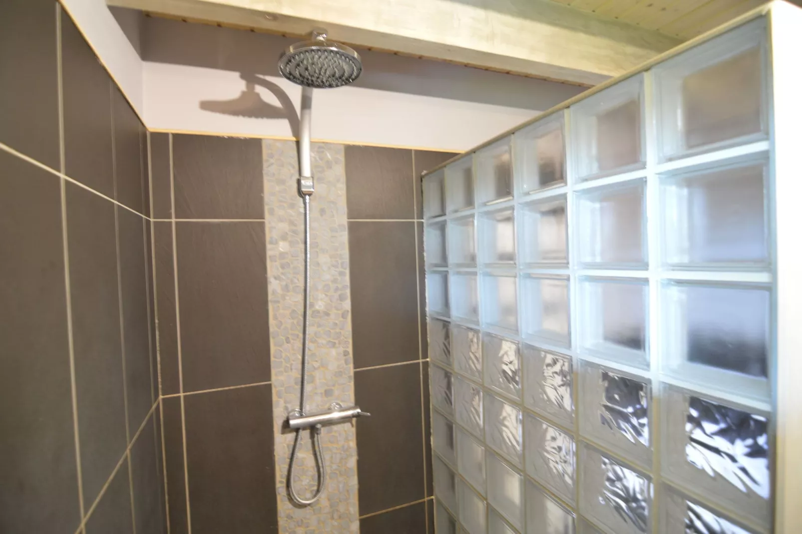 Chalet Du Soleil Grand Luxe-Bathroom